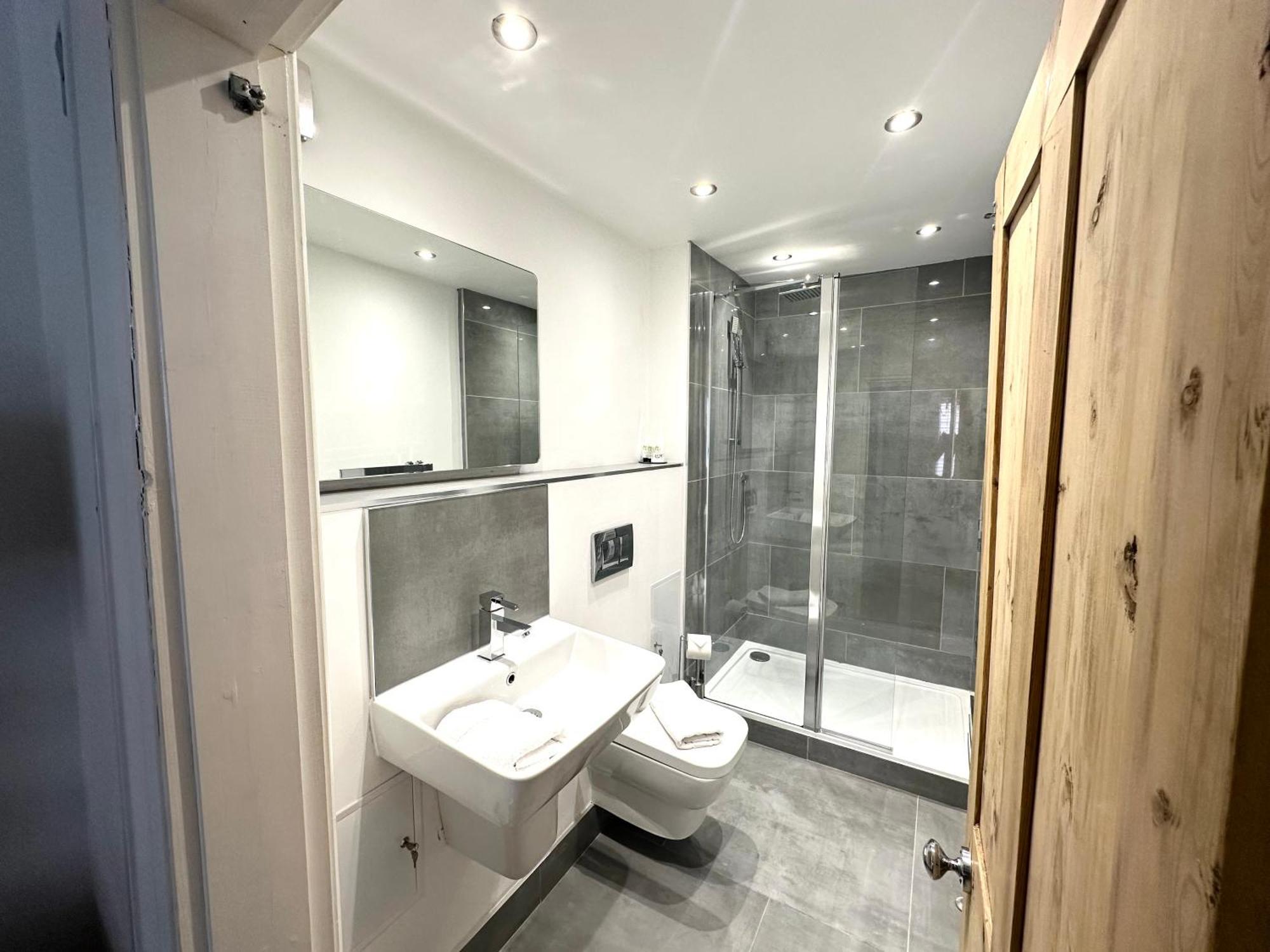 The Barrington Guesthouse Hotel Scarborough Ngoại thất bức ảnh