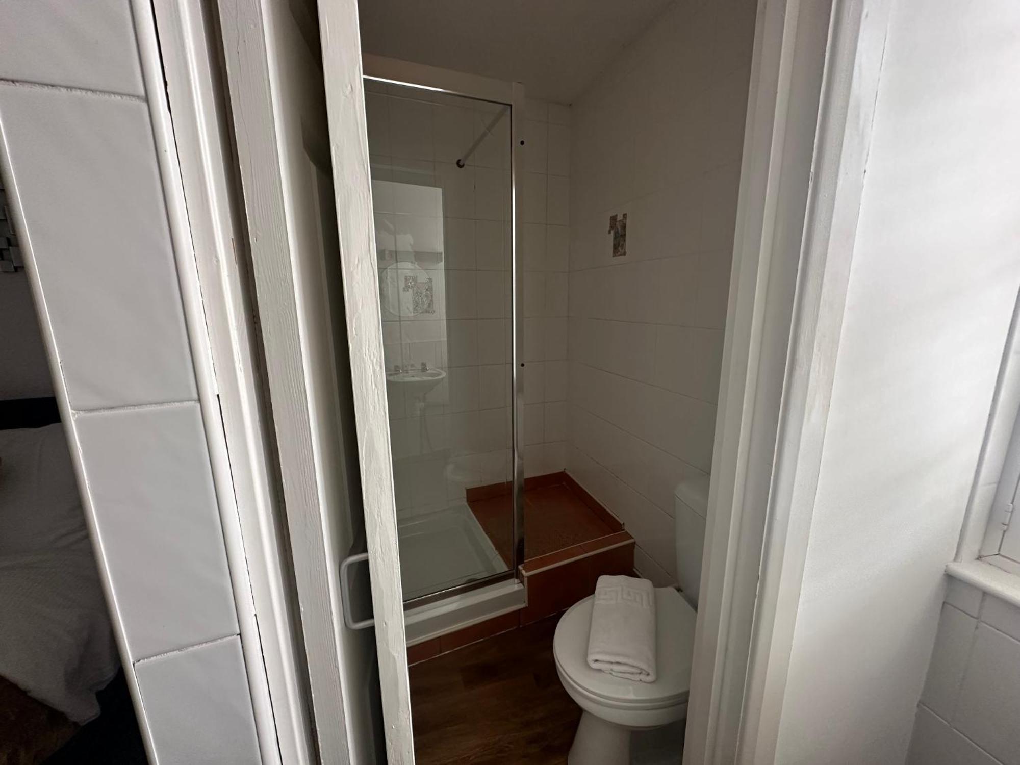The Barrington Guesthouse Hotel Scarborough Ngoại thất bức ảnh